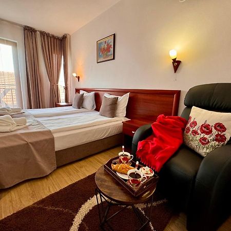 Honey House Hotell Bansko Exteriör bild